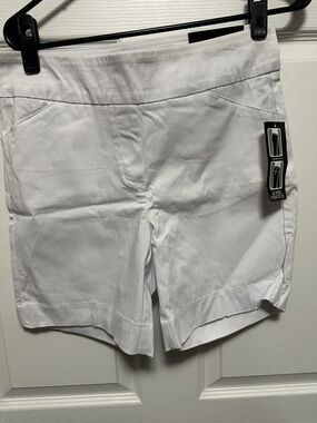 Kim Rogers White Stretch Bermuda Shorts